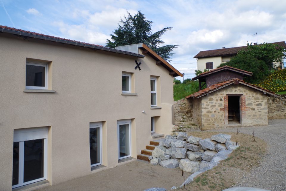 MAISON B – THURINS